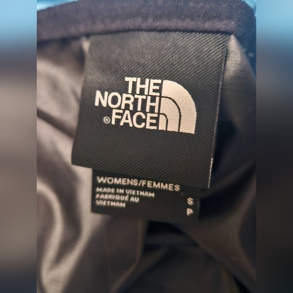 THE NORTH FACE HMLYN Wind Shell Jacket in Blue/black. Size small NWOT - Picture 15 of 16
